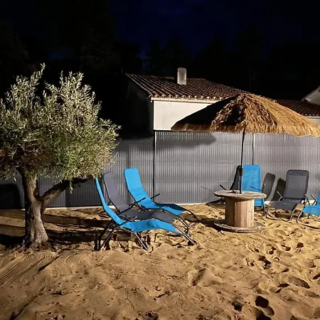La Demeure Du Payre בית נופש *